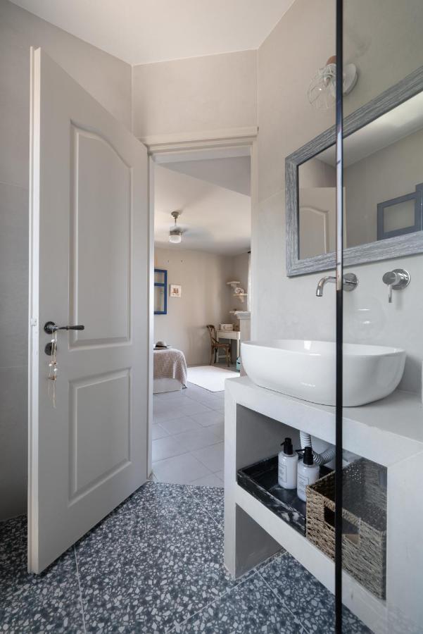Absolute Perdika Aegina Villa ภายนอก รูปภาพ